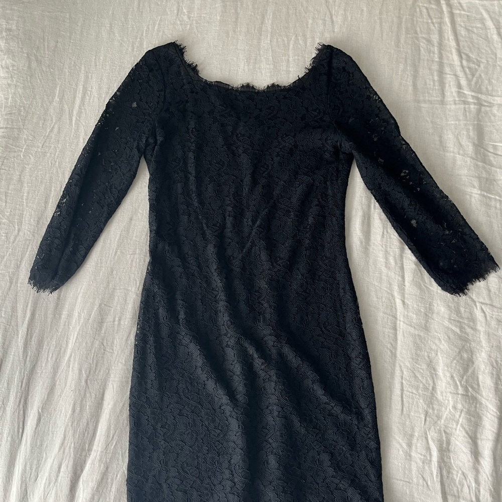 Black Long Sleeve Scoop Neck Sheath Dress
